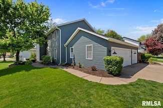 4690 Lindbergh Dr, Bettendorf, IA 52722