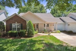 119 Ashwood Ln, Mooresville, NC 28117