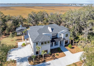 126 Point Ln, Saint Simons Island, GA 31522