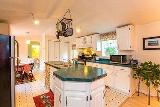 50 King Rd, Lisbon, ME 04250