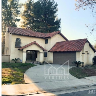 4175 Pinewood Lake Dr, Bakersfield, CA 93309