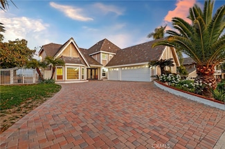 3808 E Summitridge Ln, Orange, CA 92867