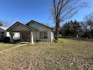 1416 Foster Ave, Seminole, OK 74868