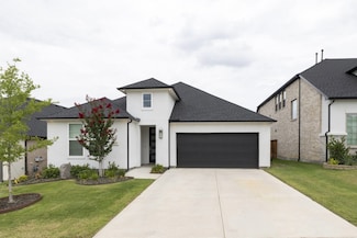 1517 Miranda Ln, Denton, TX 76210