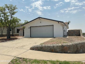 335 Flynn Dr, El Paso, TX 79932