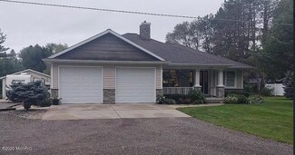 1760 Hayes St, Marne, MI 49435