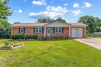 701 Miles Rd, Pulaski, TN 38478