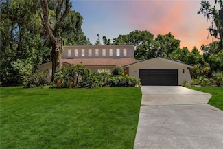 2065 La Valley Ln, Deland, FL 32720