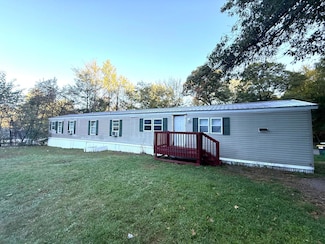 583 Peony Ln, Altoona, WI 54720