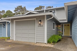 2453 NW Jetty Ave Unit 2, Lincoln City, OR 97367