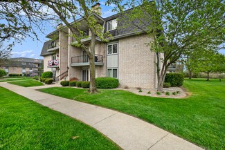 1725 Homan Dr Unit 302, Schererville, IN 46375
