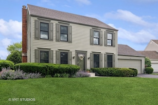 247 Chasse Cir, Saint Charles, IL 60174
