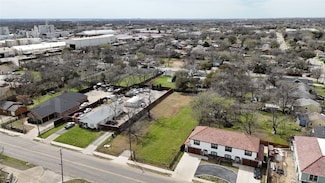 617 N Nursery Rd, Irving, TX 75061