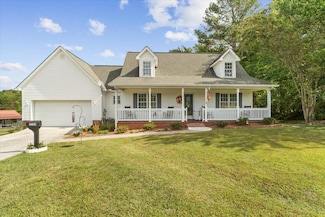 3194 Reed Rd, Tunnel Hill, GA 30755