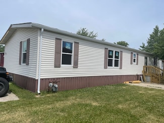 25 Hearthside Dr, Matteson, IL 60443