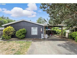 9933 SE 43rd Ave, Milwaukie, OR 97222
