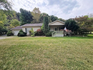 5527 Petersburg Pike, Franklin, VA 26807