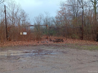 0000 E Bristol Rd, Flint, MI 48529
