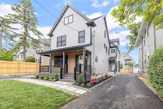 69 Hampstead Rd Unit 2, Jamaica Plain, MA 02130