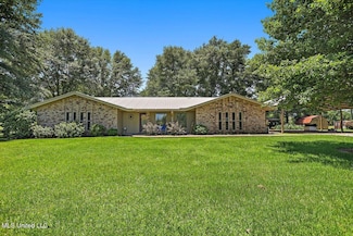 9414 Hillsboro Ludlow Rd, Lena, MS 39094