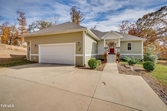 296 Allenwood Dr, Surgoinsville, TN 37873