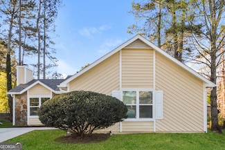 6096 Creekford Dr, Lithonia, GA 30058