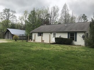 16285 Noble St, Moores Hill, IN 47032