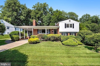 8108 Beech Tree Rd, Bethesda, MD 20817