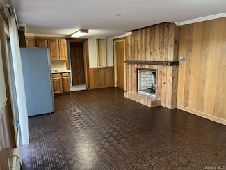 85 Paulding Dr, Chappaqua, NY 10514