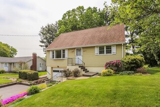 82 Laurence Dr, West Springfield, MA 01089