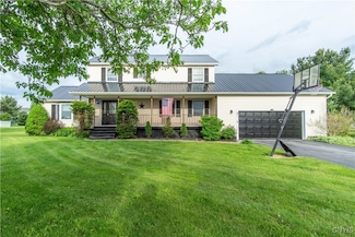 1 Carol Dr, Adams, NY 13605
