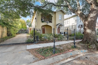 7004 Pritchard Place, New Orleans, LA 70125