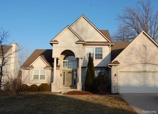 3172 Birchwood Ct Unit 237, Ann Arbor, MI 48105