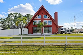 1696 Raymore St NW, Palm Bay, FL 32907