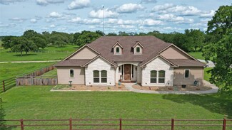 2505 Lazy Bend Rd, Millsap, TX 76066