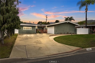 1005 E Woodland Ln, Glendora, CA 91741