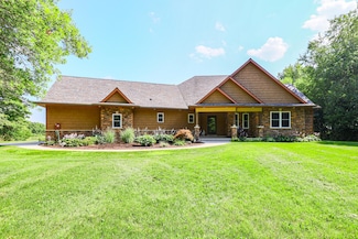 9434 84th St SE, Alto, MI 49302
