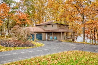 50 7th Fire Rd, China, ME 04358