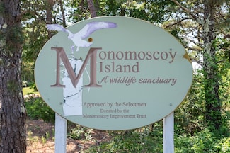 183 Monomoscoy Rd, Mashpee, MA 02649