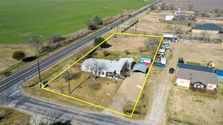 101 Diane Rd, Ferris, TX 75125