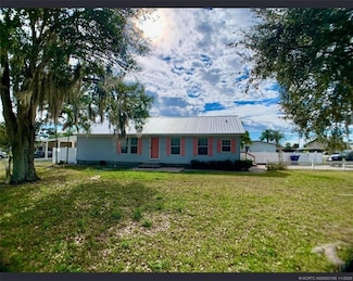 1023 Elm St, Okeechobee, FL 34974