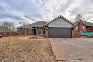 11546 Berkshire Ct, Midwest City, OK 73130