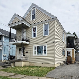 515 Nichols St, Utica, NY 13501