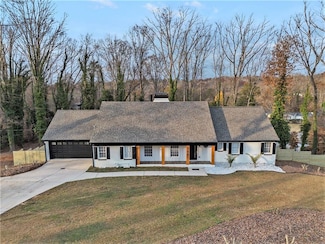 788 Sherwood Rd, Gainesville, GA 30501