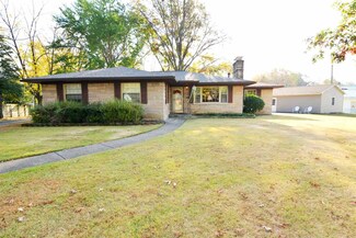 2075 Olive St, Evansville, IN 47714