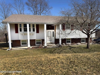 1208 Greenwood Rd, Stroudsburg, PA 18360