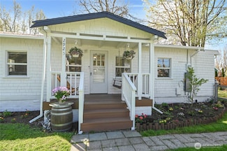 2925 Birchwood Ave, Bellingham, WA 98225