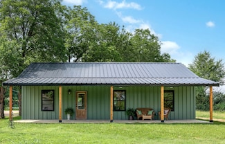 228 Cherry Dr, Lexington, TX 78947