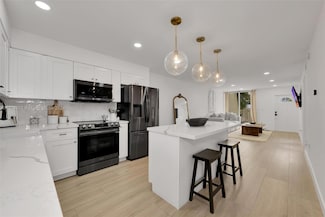 1651 NE 115th St Unit 9C, Miami, FL 33181