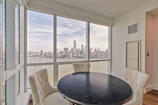 77 Hudson St Unit 4204, Jersey City, NJ 07302